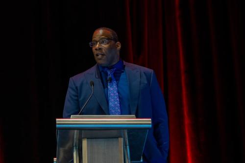 2022-Gala-Keynote-Speaker-Shawn-Harper-3